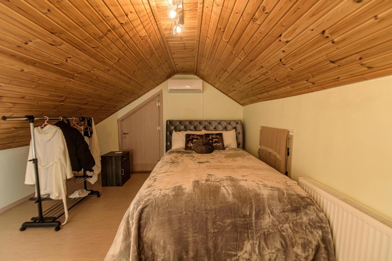 阿格罗斯Aprosmeno Jacuzzi House 2公寓 外观 照片